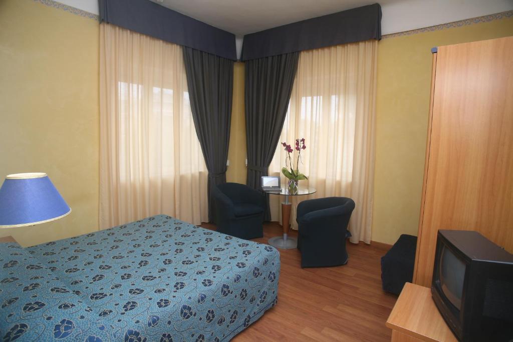 Hotel Victoria بورتو سان جورجيو الغرفة الصورة