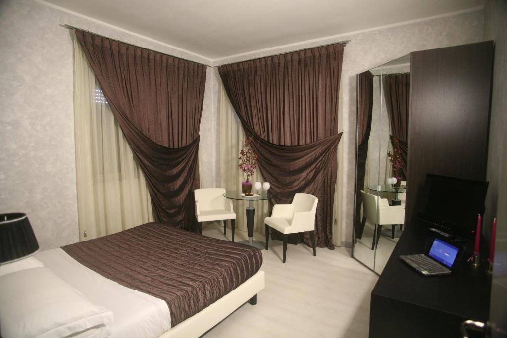 Hotel Victoria بورتو سان جورجيو الغرفة الصورة