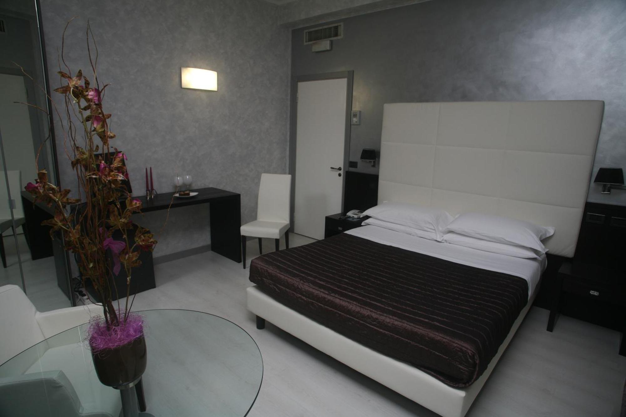 Hotel Victoria بورتو سان جورجيو المظهر الخارجي الصورة