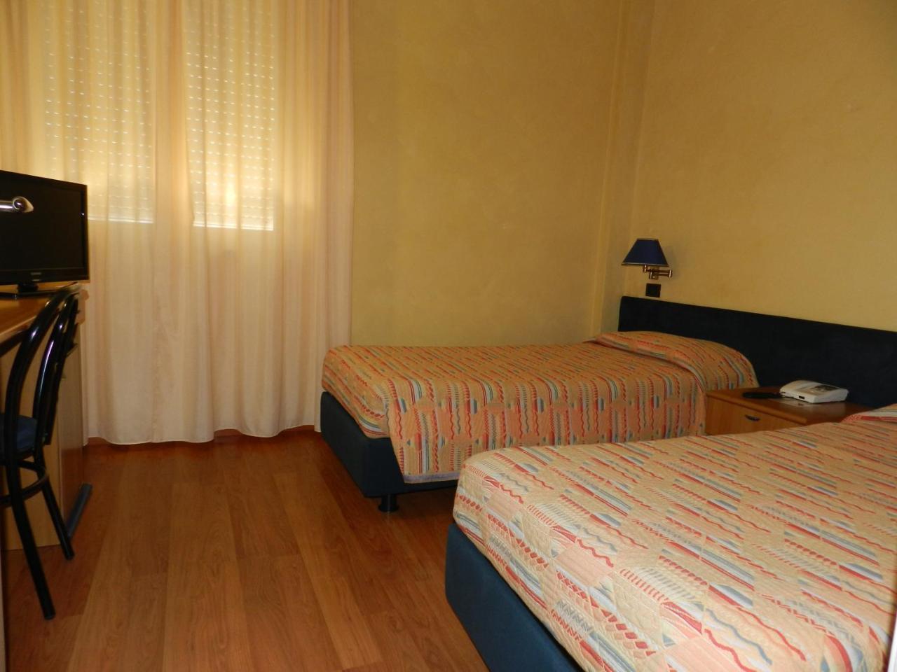 Hotel Victoria بورتو سان جورجيو المظهر الخارجي الصورة